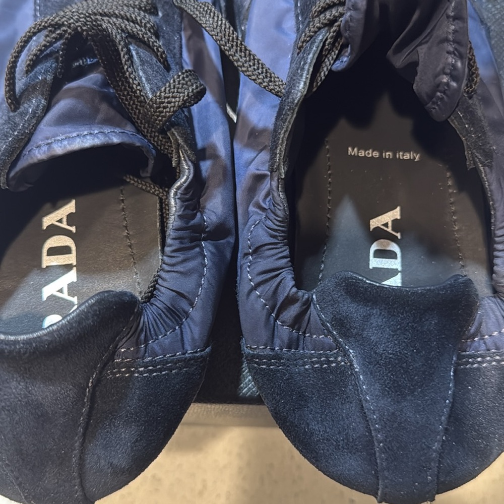 2025 Prada Collapse Re-nylon and Suede - Picture 6 of 6
